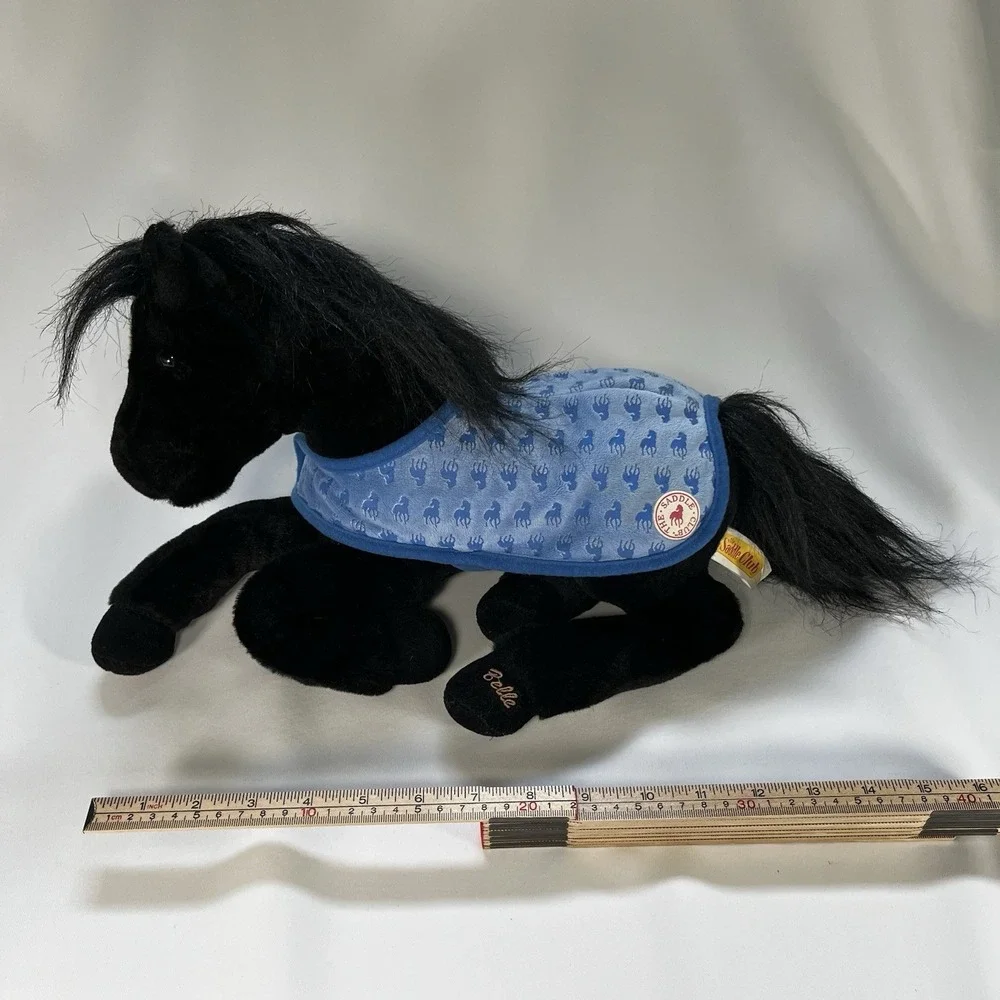 Breyer The Saddle Club Belle Black Horse Plush 16 in 2008 and Blanket